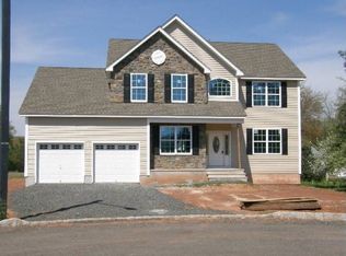 9 Ely Ct, Bridgewater, NJ 08807