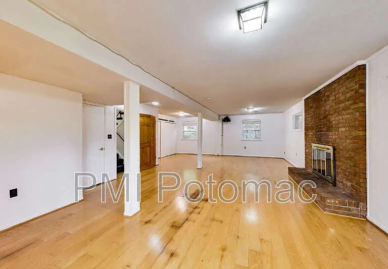 3510 Marlbrough Way — Photo 29