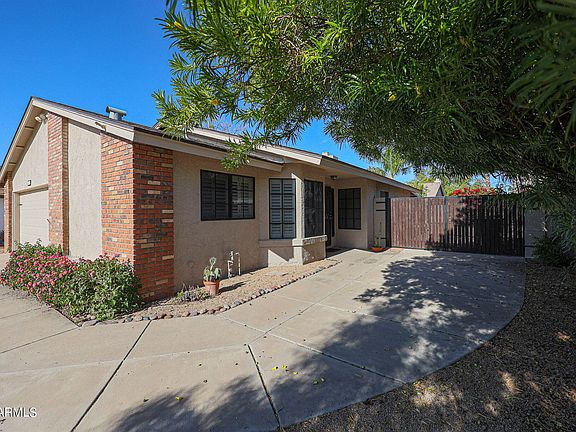3rd image of 6832 E Kings Ave