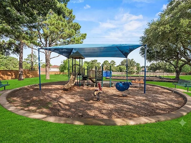 17414 Erin Way Ct — Photo 49