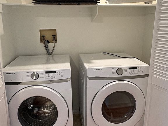 2nd image of 3865 Albatross St APT 10