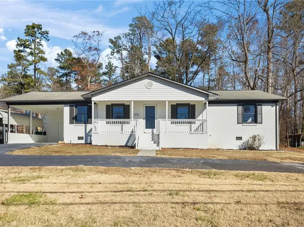 4358 Finch Farm Rd, Trinity, NC 27370