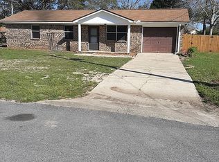 5438 Jenny Cir, Pace, FL 32571