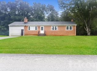 10524 Deacon Rd, White Plains, MD 20695