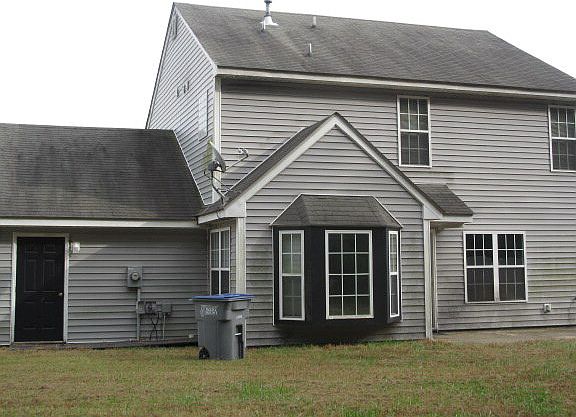 2nd image of 1114 Weathervane Hill Dr