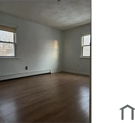 2 Filbert St #4 — Photo 3