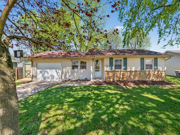 425 Skaggs Ct, Seymour, IN 47274