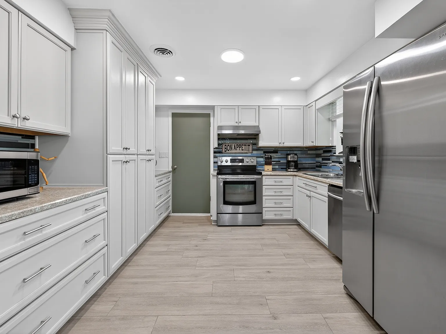 2 bed, 1344 sqft, $2,800 — Photo 2