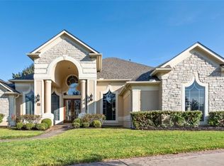67 Schubach Dr, Sugar Land, TX 77479