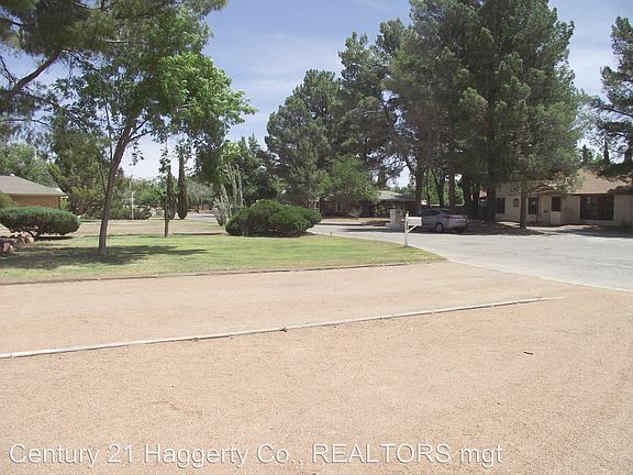 4th image of 1066 Esplanada Cir