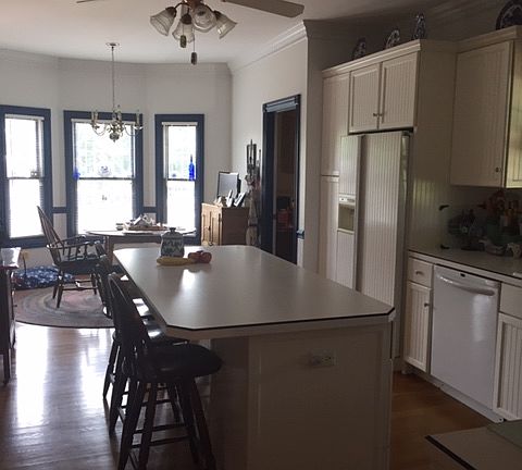 3rd image of 112 Mahan Ct