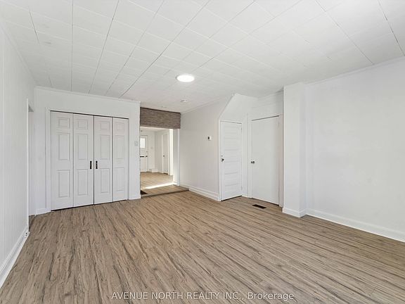 4th image of 6958 Notre Dame St