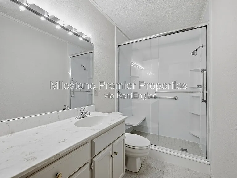 1908 Paula Dr — Photo 16
