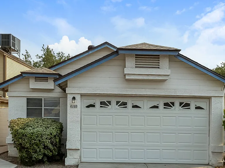 4169 E Pecan Rd — Photo 1