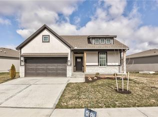 20858 W 190th Pl, Spring Hill, KS 66083