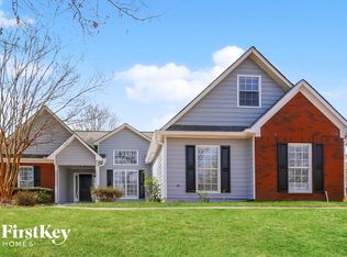 1510 Smoke Hill Dr, Hoschton, GA 30548