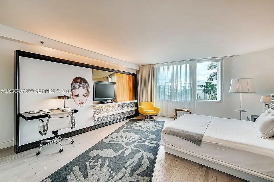 1st image of 1100 West Ave #525