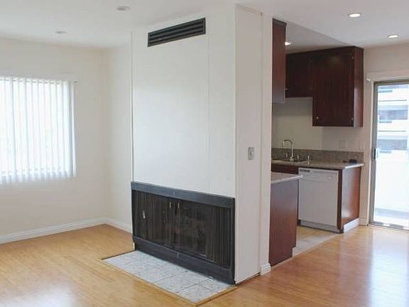 Living Area & Kitchen