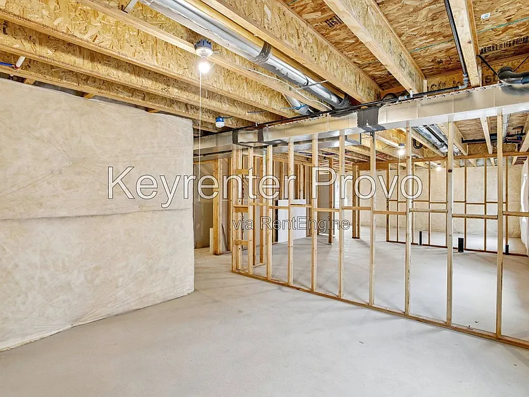 2568 N 3670 W — Photo 27