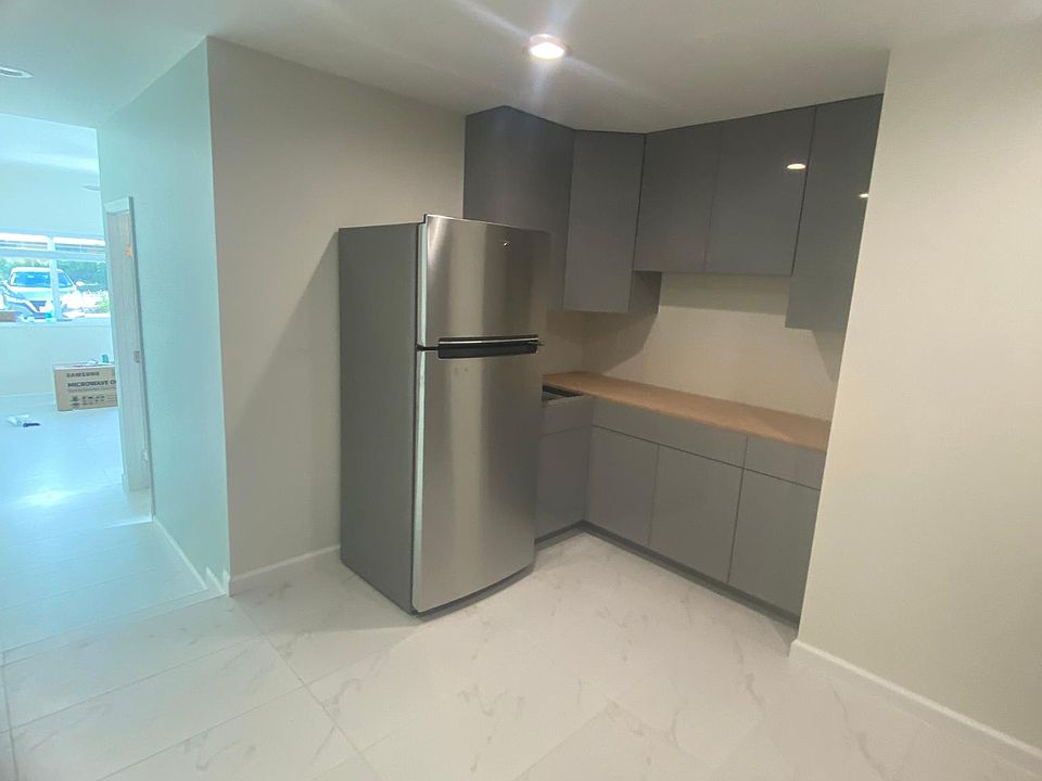 1st image of 745 W Kawailani St #C