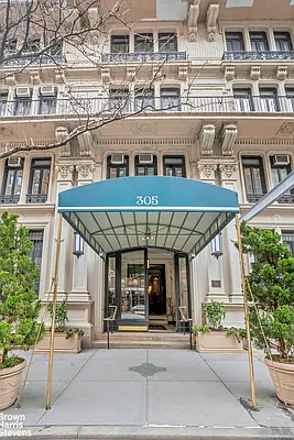 Sold by Brown Harris Stevens | media 25