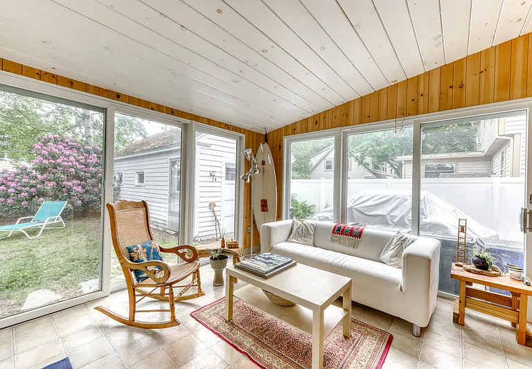 22 Seaview Ave — Photo 11