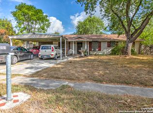 251 Meadow Glade Dr, San Antonio, TX 78227