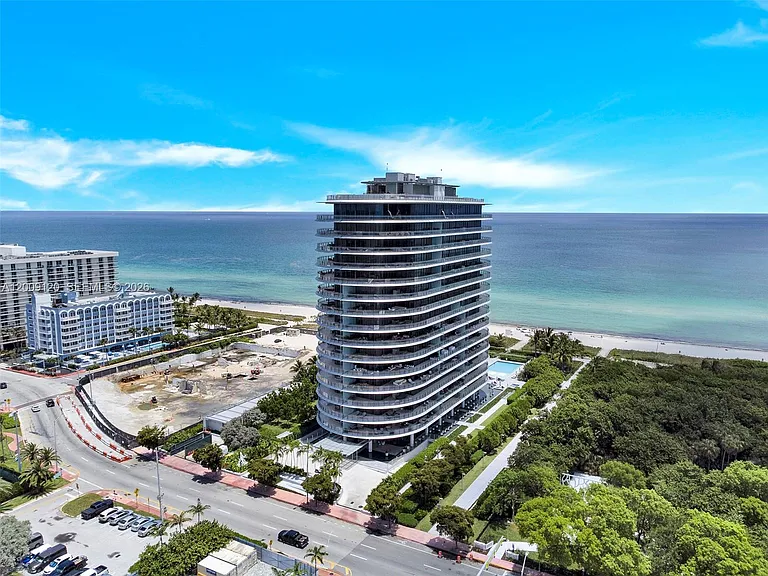 8701 Collins Ave #304 — Photo 46