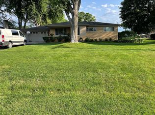 5173 Woodmire Dr, Shelby Township, MI