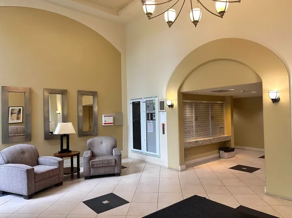 8460 Granville Ave #803, Richmond, BC V6Y 4E7