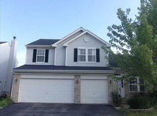 20450 Glen Vista Ln, Crest Hill, IL 60403