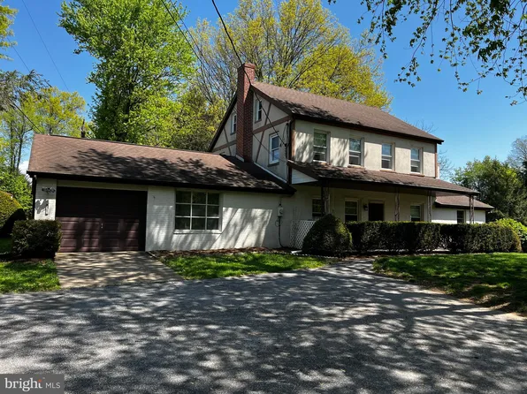 205 Brindle Rd, Mechanicsburg, PA 17055