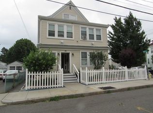 10 Faxon Rd, Quincy, MA 02171