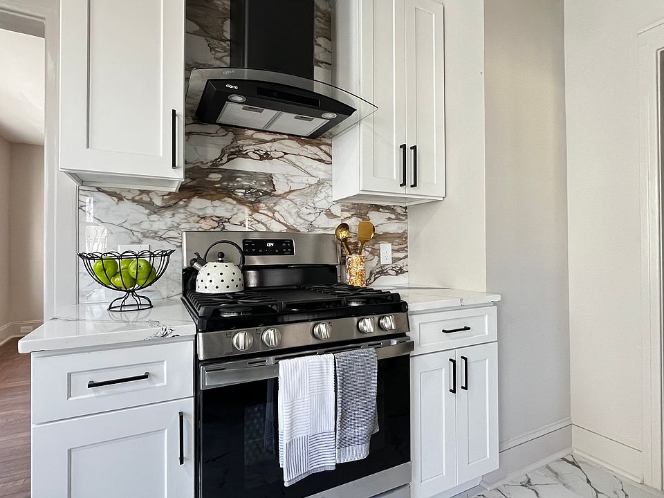 1st image of 45 Gorham Ave #2