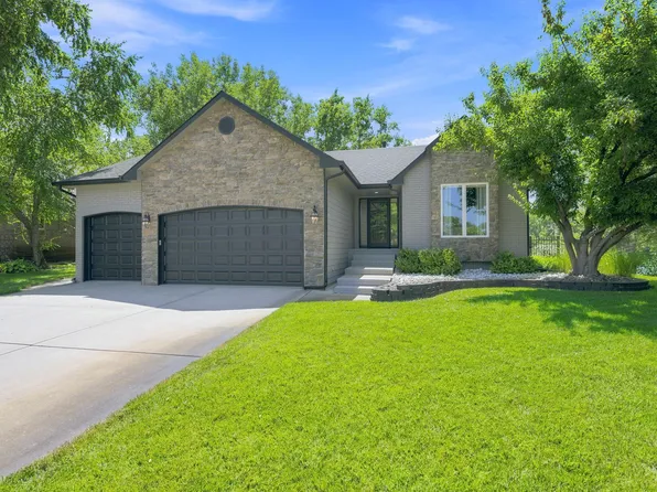 2409 N Hazelwood St, Wichita, KS 67205