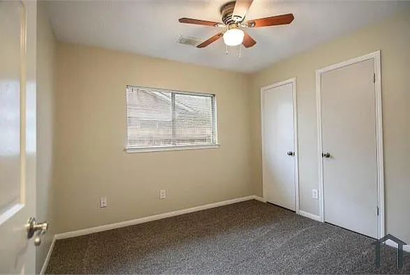 2918 W Chanute Pass — Photo 2