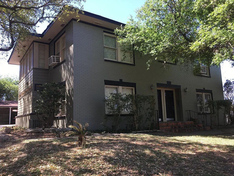 114 Barilla Pl