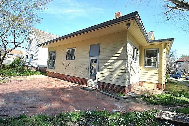 1st image of 431 Massachusetts Ave