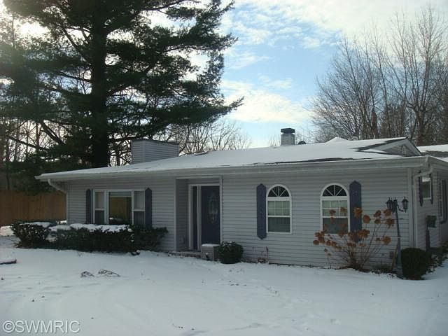 1st image of 7500 Thornton Dr