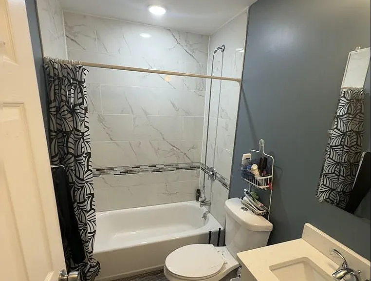 4 Patricia Ln — Photo 10
