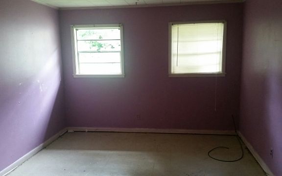 2nd image of 512 N Chataignier St