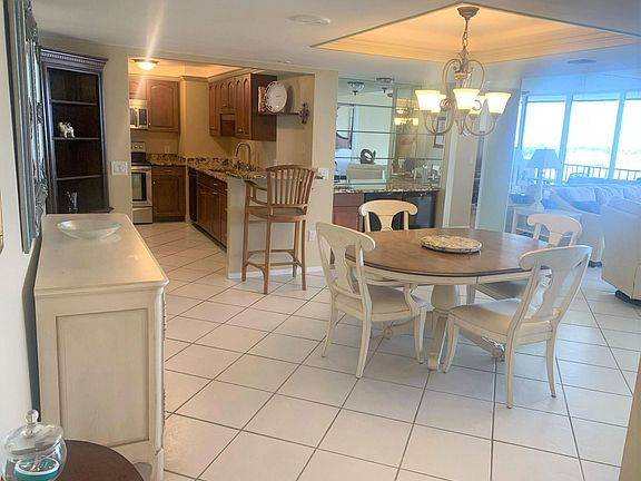5th image of 5600 N Flagler Dr APT 1407