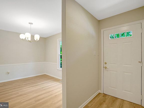 4th image of 8847 Winding Hollow Way