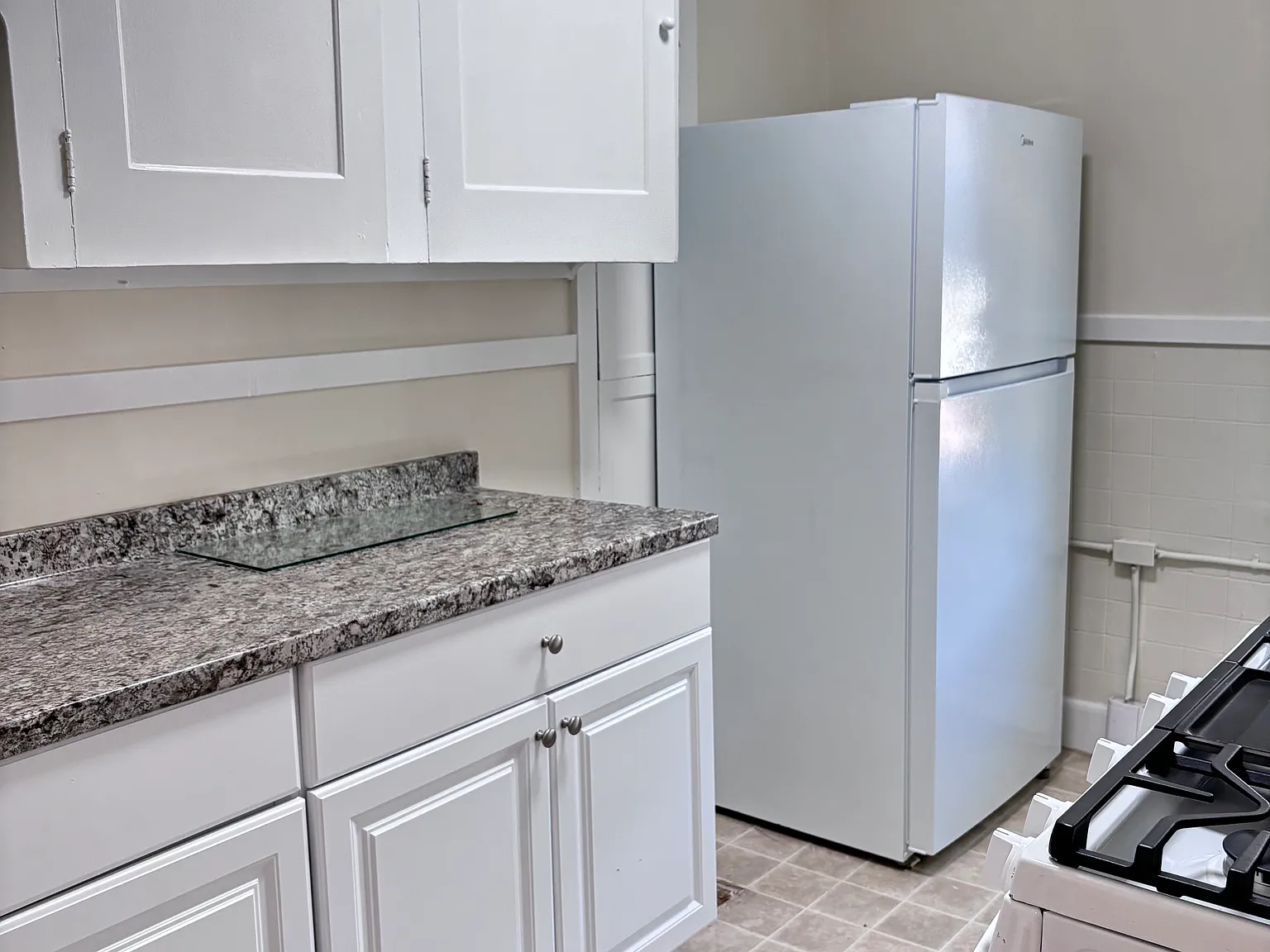 2 bed, $1,950 — Photo 4