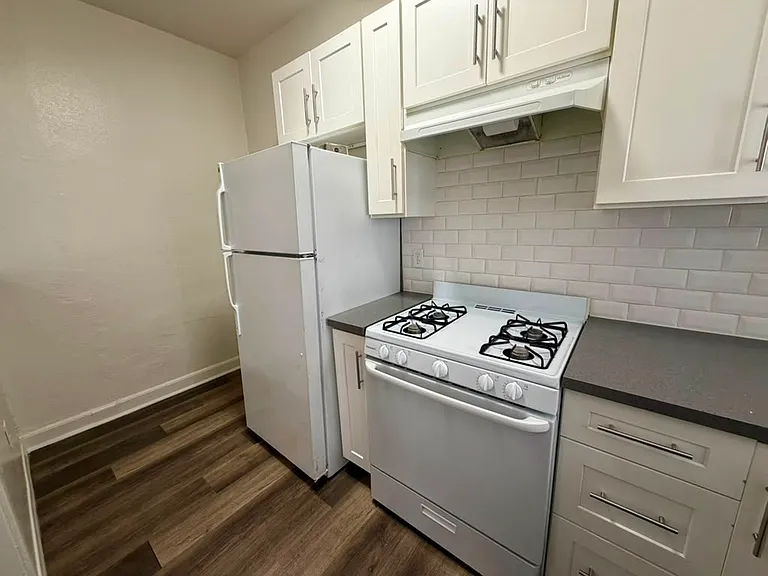 904 S Catalina St #4 — Photo 4