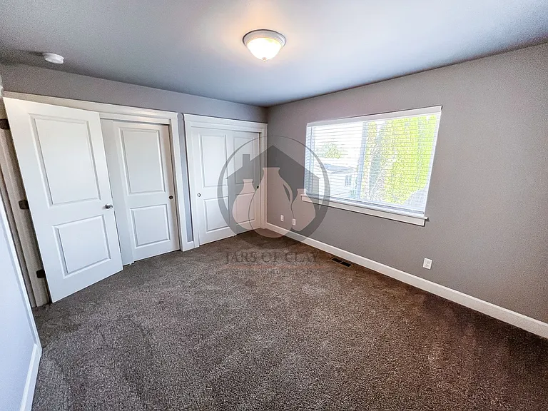 3681 Peter Ln NE — Photo 14