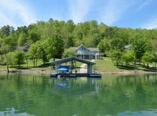 Crown Pointe Ln, La follette, TN 37766