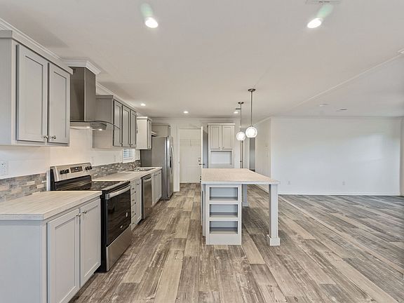 4th image of 22 Lafayette Ave #346