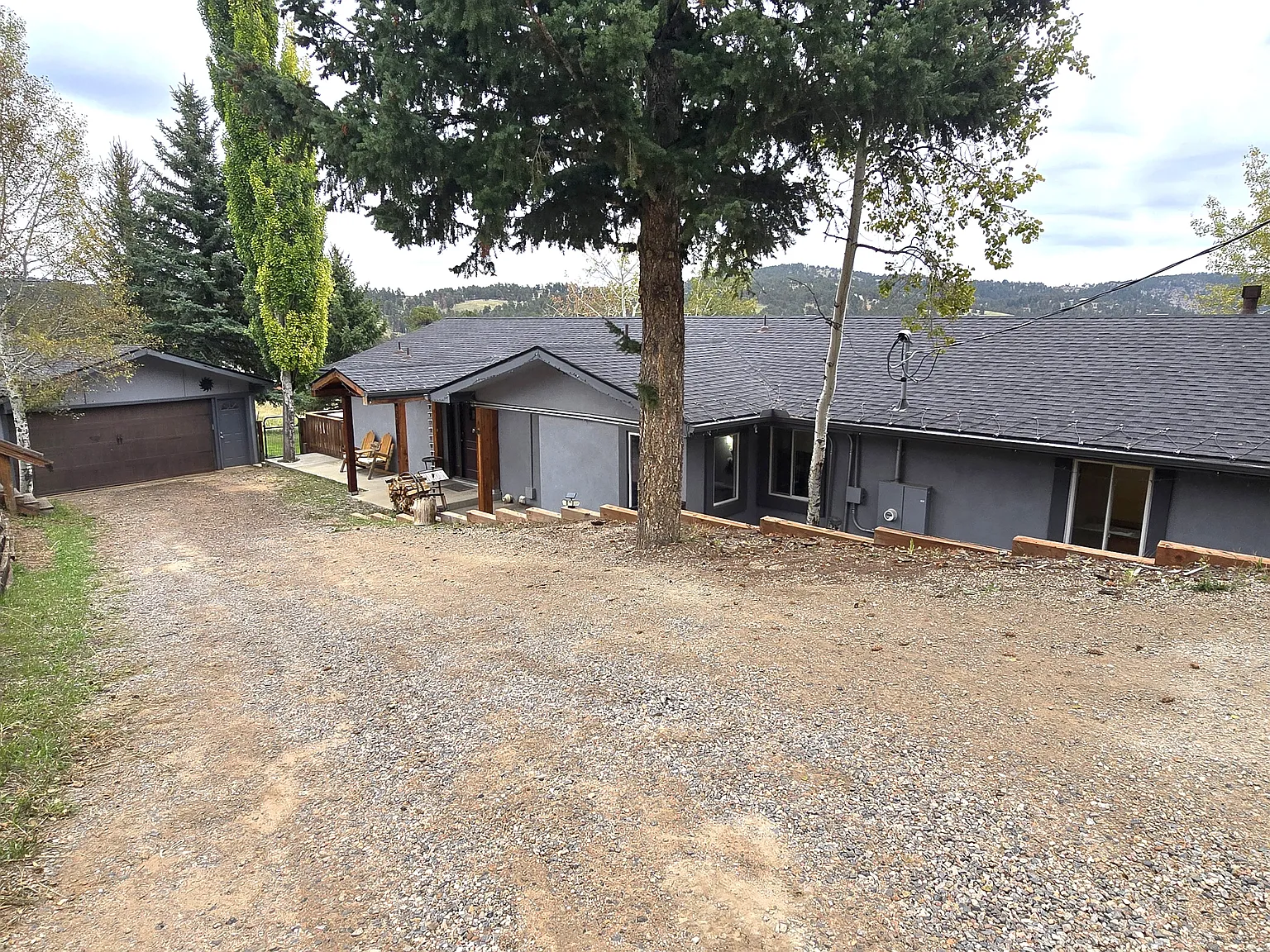 23465 Navajo Rd — Photo 3