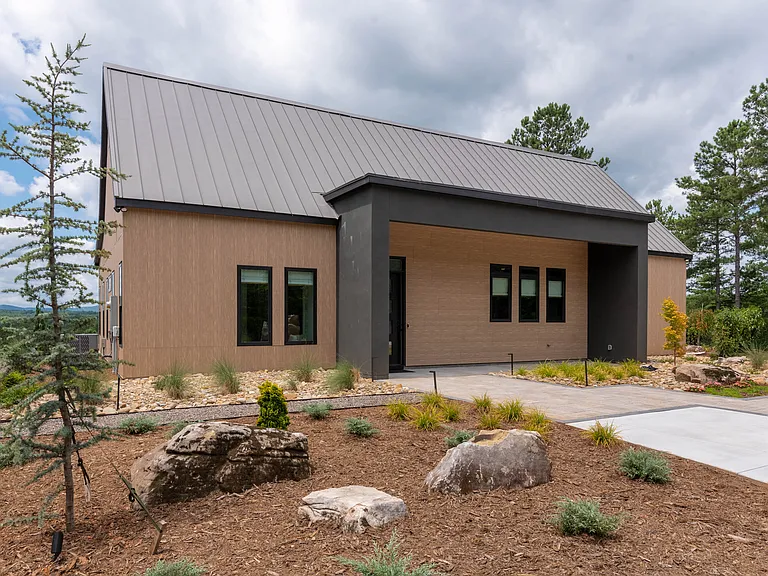 5519 Liberty Rd — Photo 2